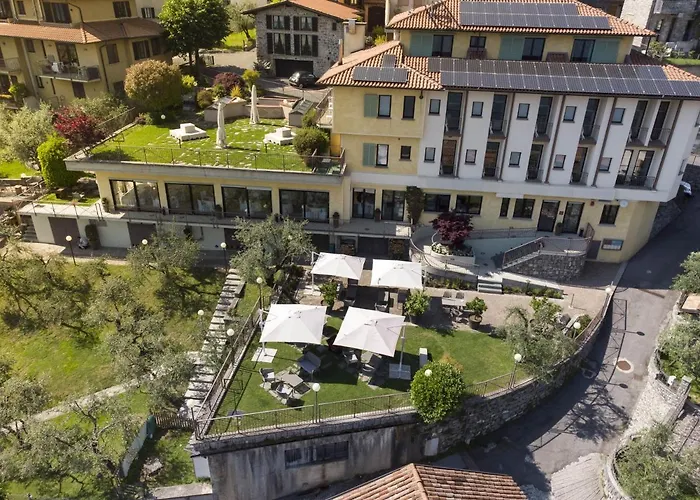 Miranda 3* Riva di Solto