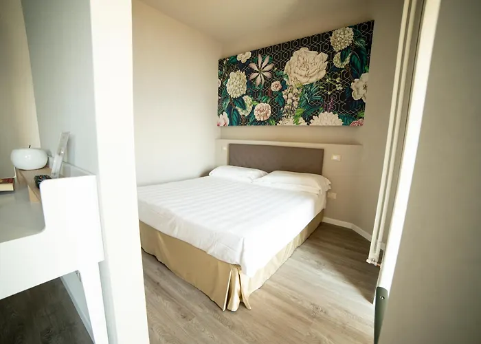 Miranda 3* Riva di Solto