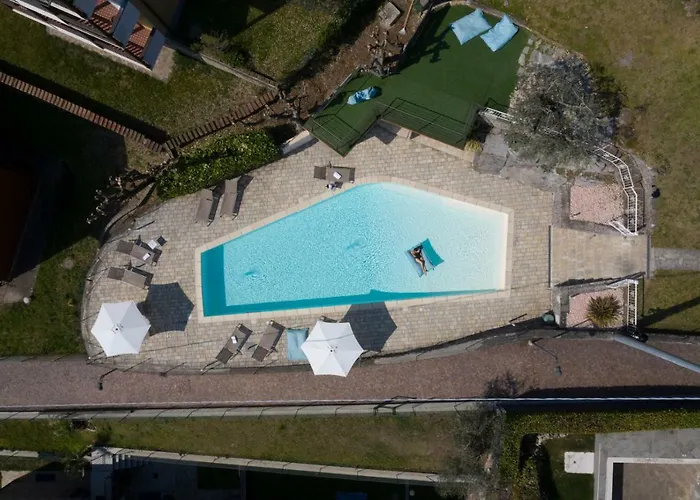 Miranda 3* Riva di Solto